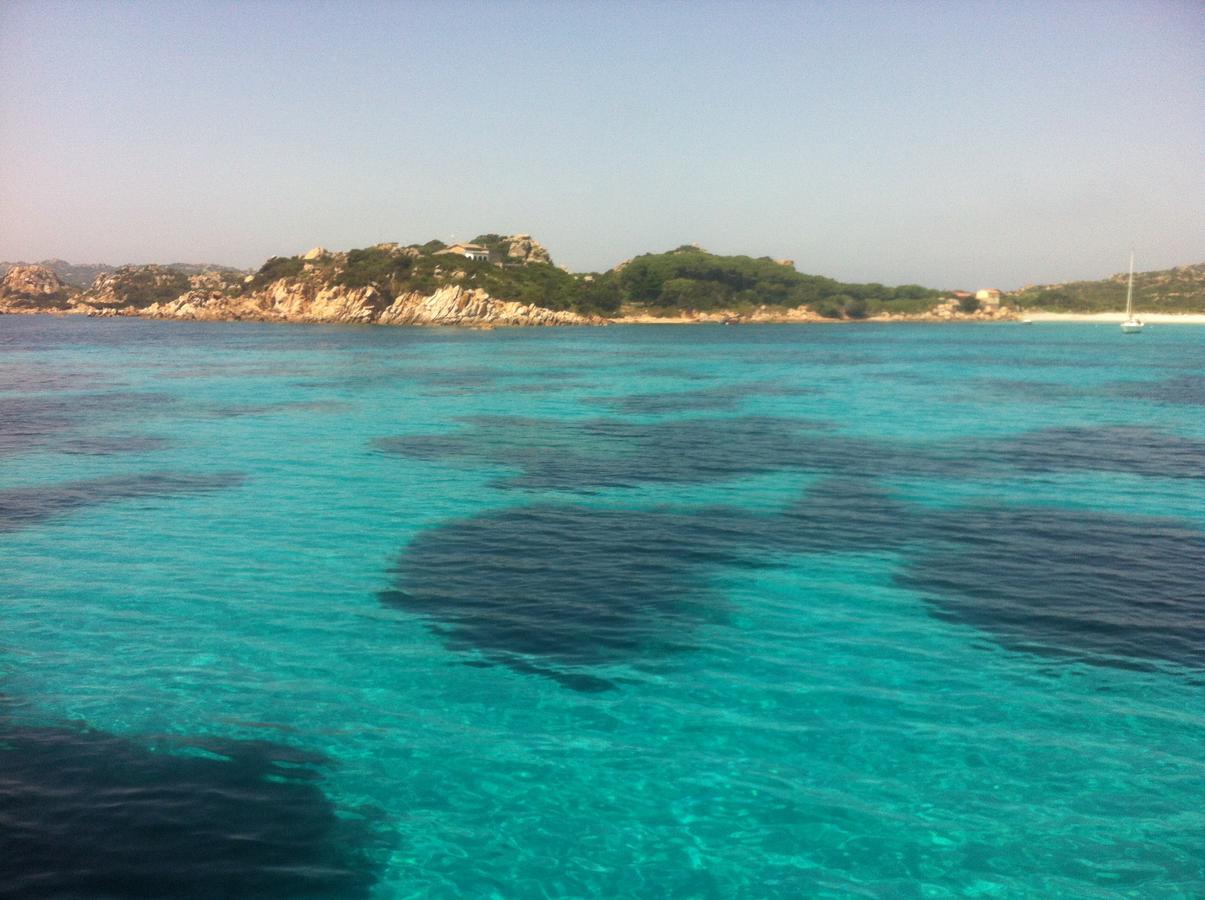 بالاو Club Esse Residence Capo D'Orso المظهر الخارجي الصورة