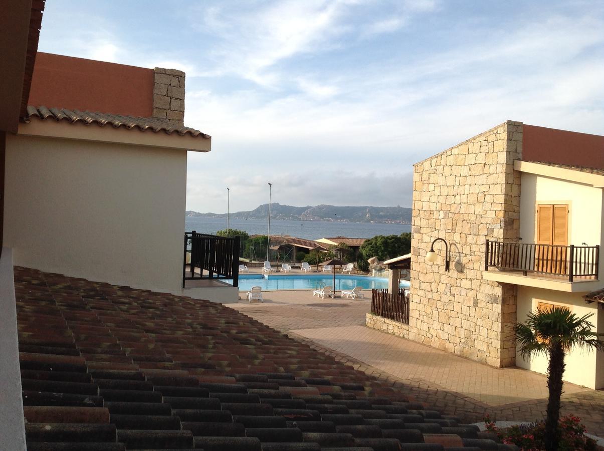 بالاو Club Esse Residence Capo D'Orso المظهر الخارجي الصورة